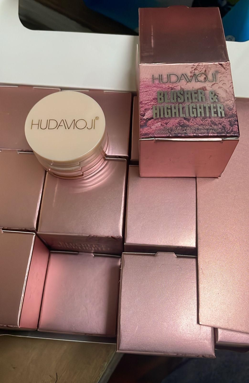 3 in 1 Face Blusher + Highlighter with Mini Compact Travel Friendly Palette : DRC