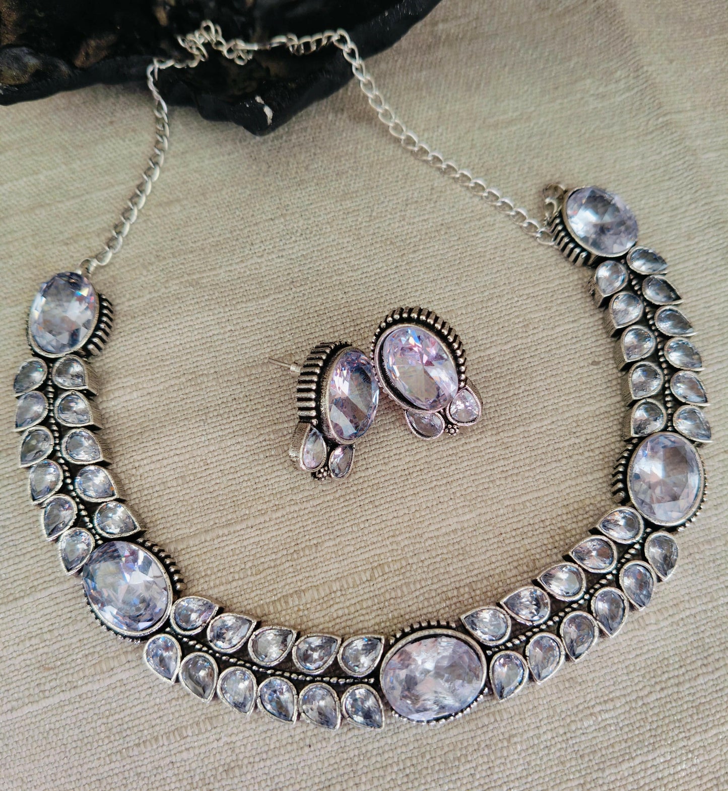 Stone Necklace Set With Matching Studs, Fast Selling Design - Dokets Shop