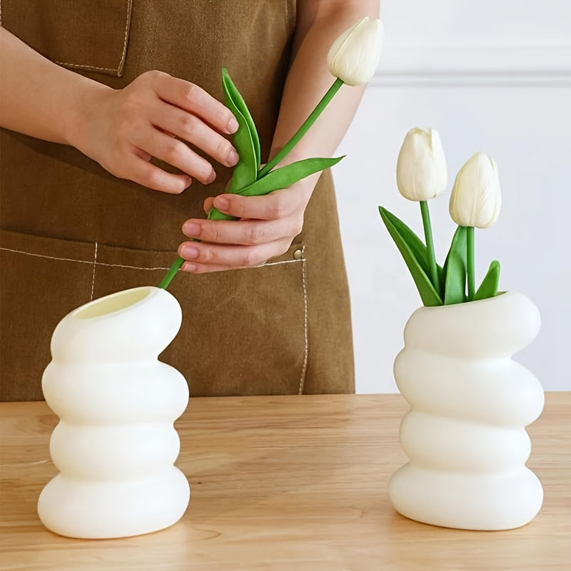 Modern Minimalist Vase: Nordic Style, Spiral Cylinder, Flower Arrangement Holder, Lightweight Plastic, Suitable for Home Decoration.