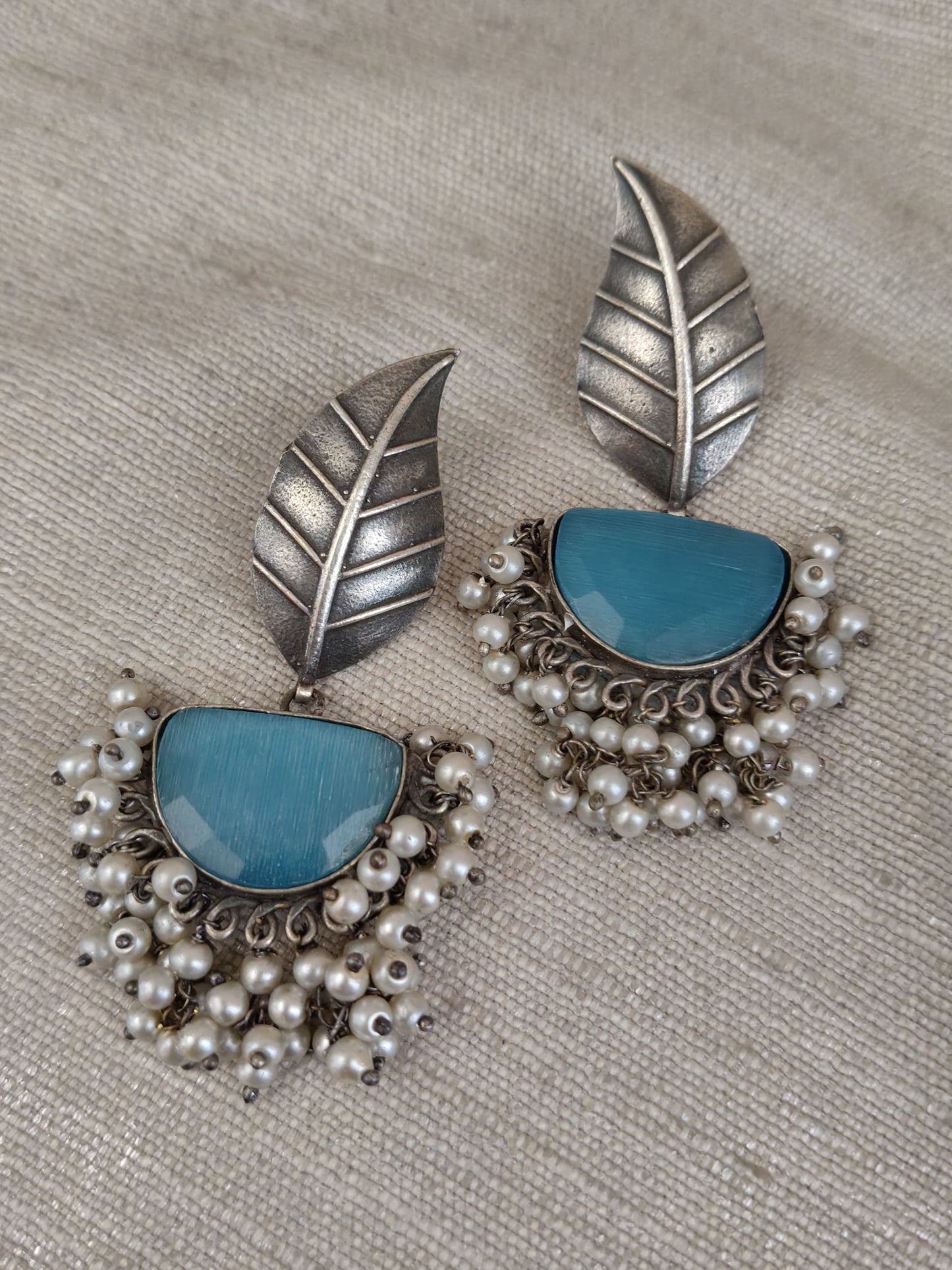 Stone Ear Rings with Bunch of Pearl - Dokets Shop