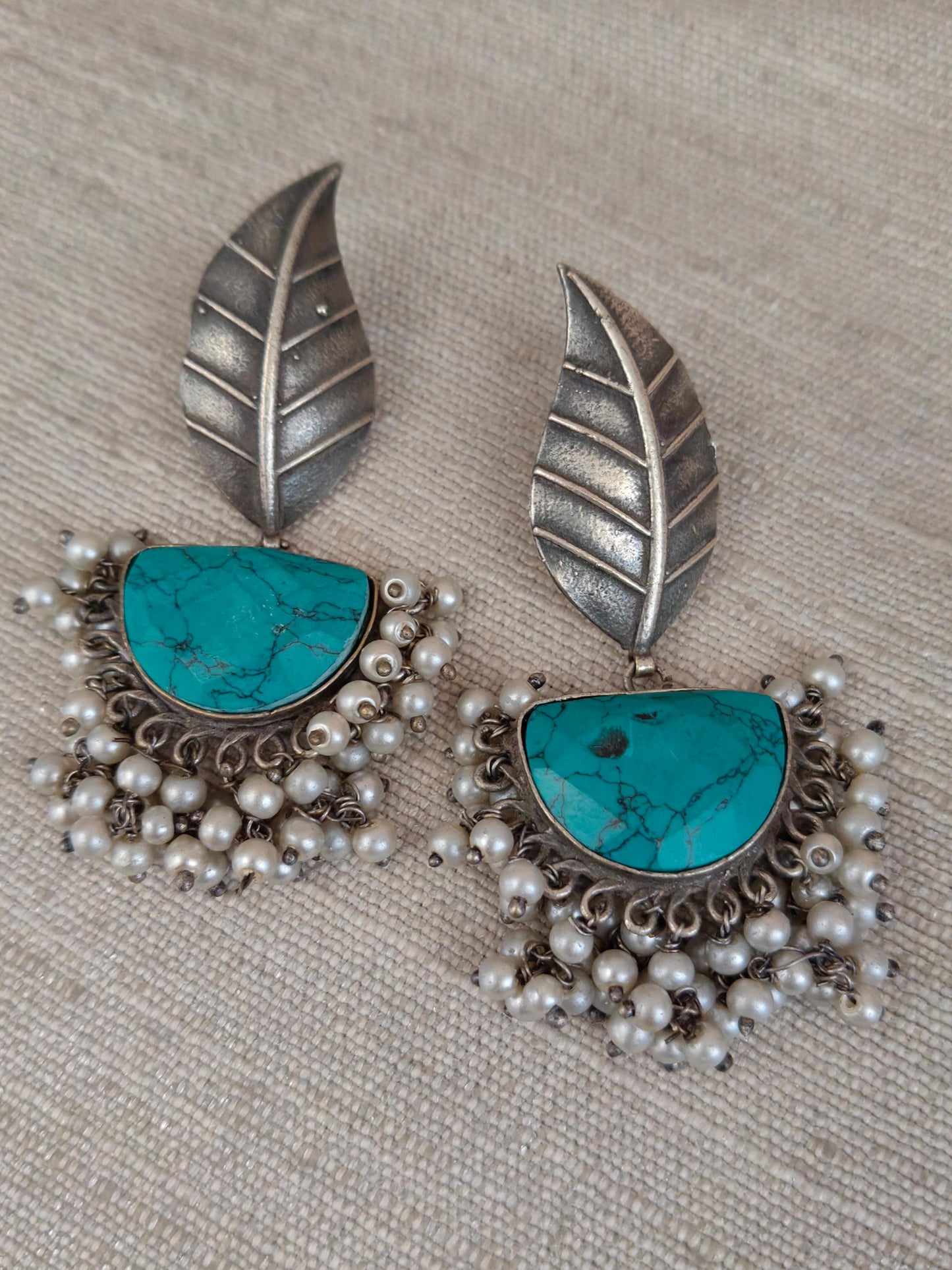 Stone Ear Rings with Bunch of Pearl - Dokets Shop