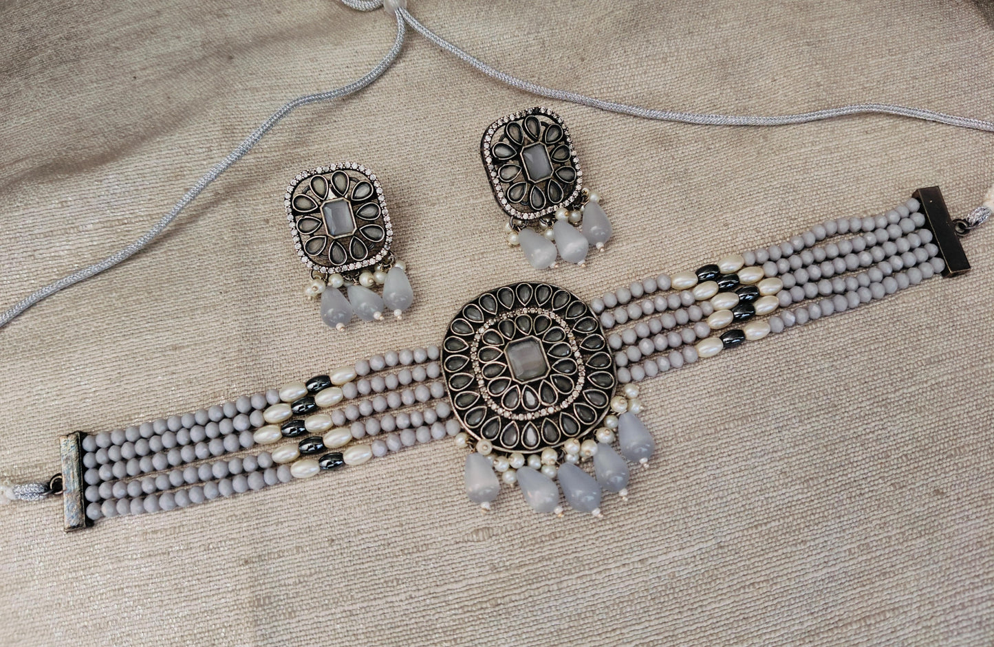 Stone Choker Set With Studs - Dokets Shop