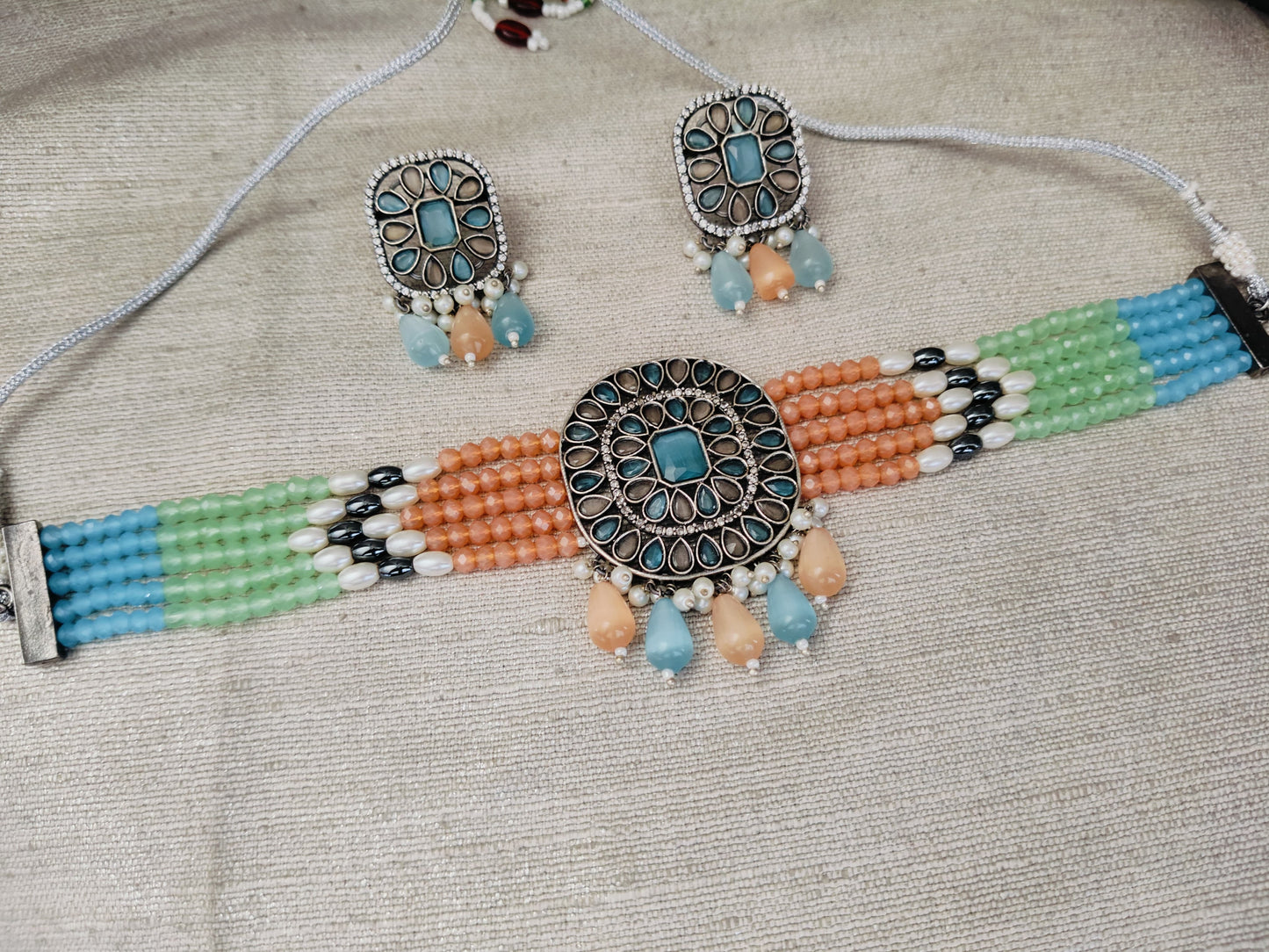 Stone Choker Set With Studs - Dokets Shop