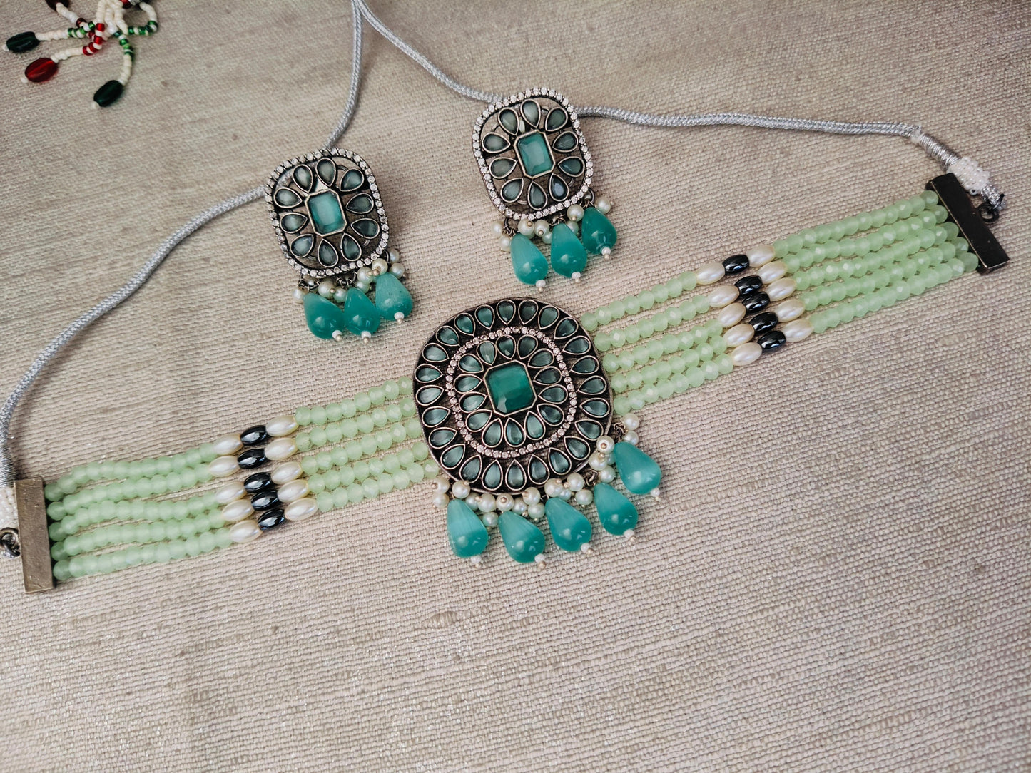 Stone Choker Set With Studs - Dokets Shop