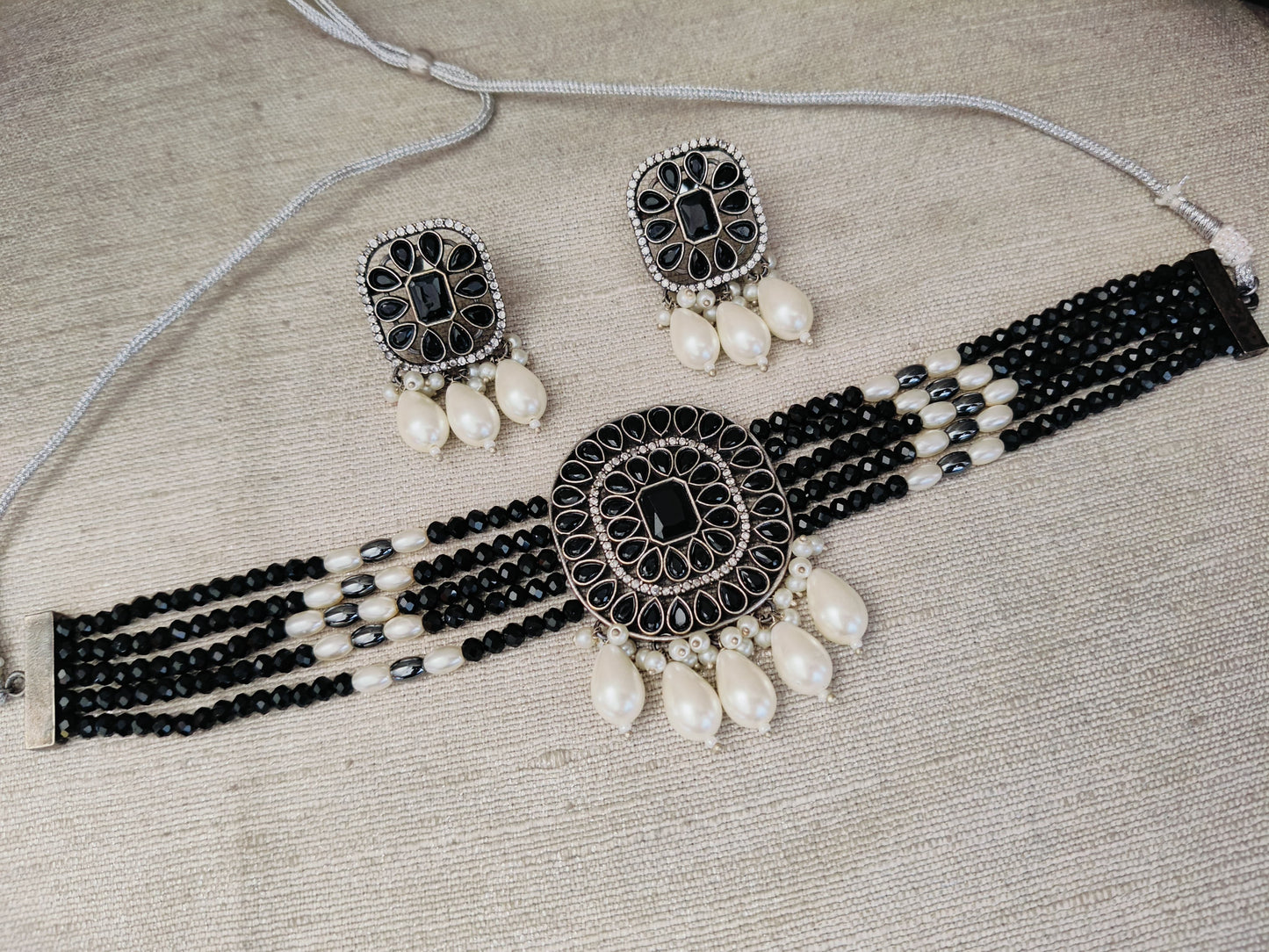 Stone Choker Set With Studs - Dokets Shop