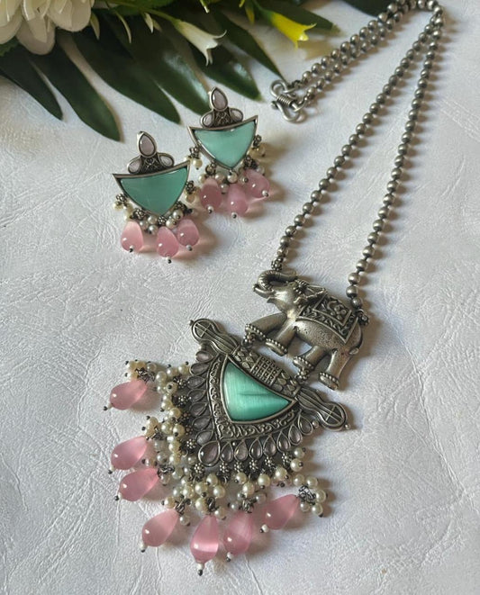 Stone Pendant Set With Matching Studs - Dokets Shop