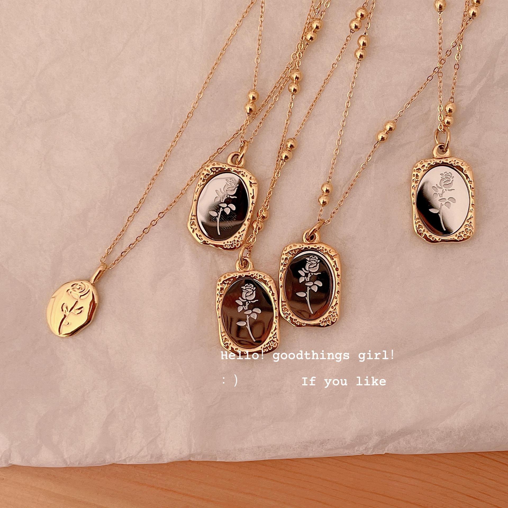 "Magic Mirror" Retro Design Sense Rose Necklace Sweater Chain All-match Temperament Titanium Steel Neckchain Long Jewelry for Women