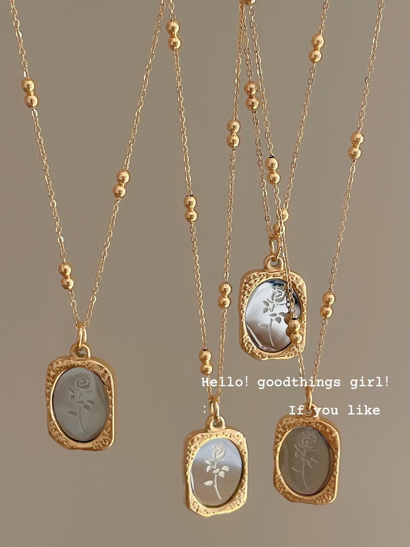 "Magic Mirror" Retro Design Sense Rose Necklace Sweater Chain All-match Temperament Titanium Steel Neckchain Long Jewelry for Women