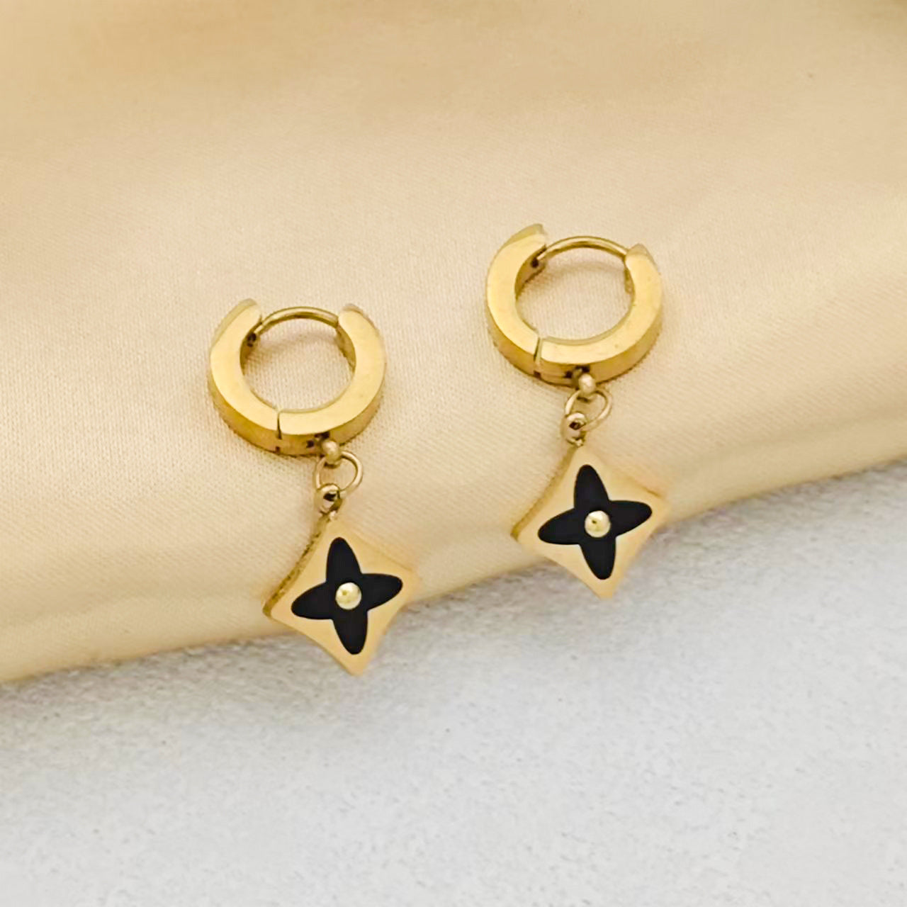 [All-Over Titanium Steel] Cross-Border Best-Selling Presbyopic Earrings, Waterproof, Non-Fading, Versatile and Sense of Design Earrings