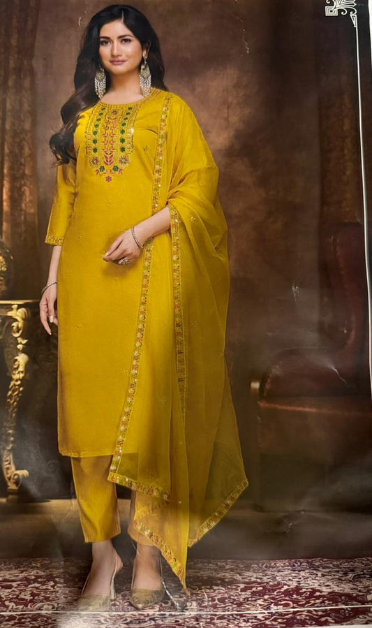 Traditional Dresses and Suits: Set 2 - Dokets Shop