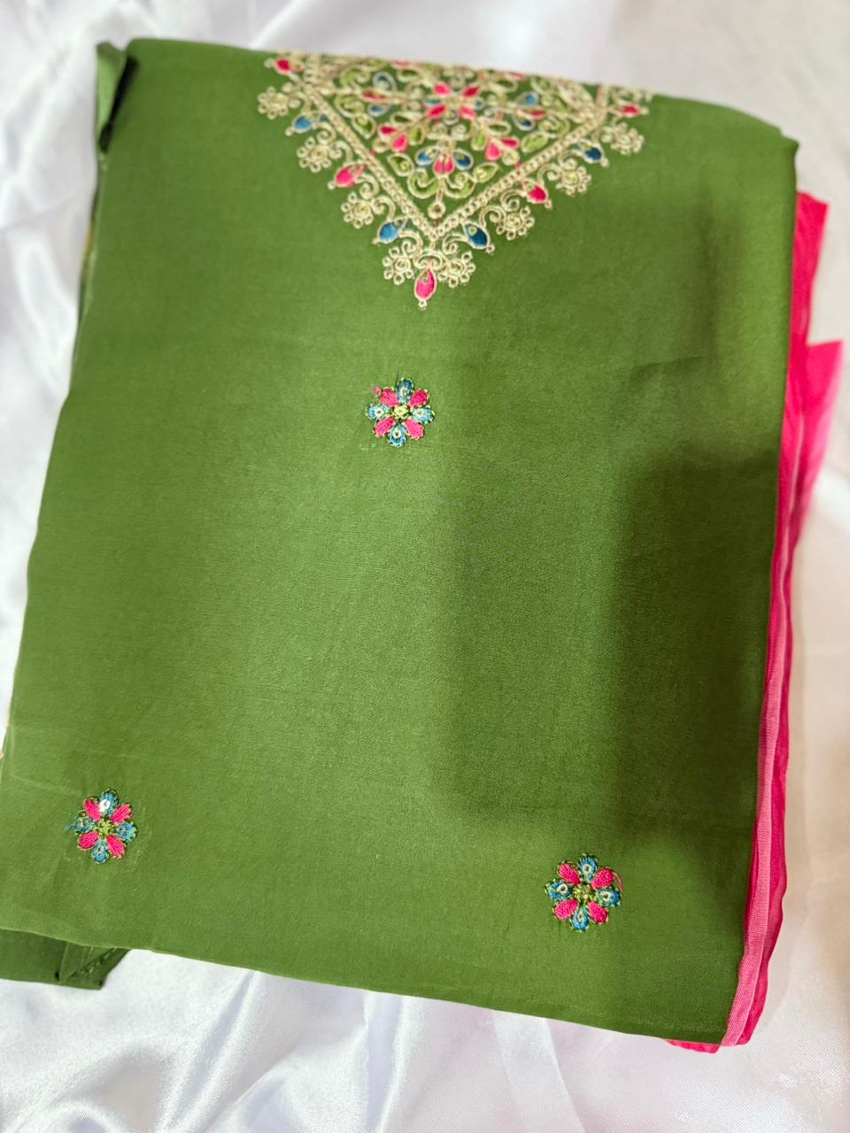 Three-piece suit : Set 12