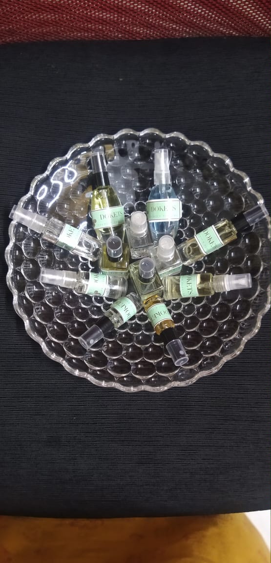 Mini Perfumes : Easy to carry and Easy to use