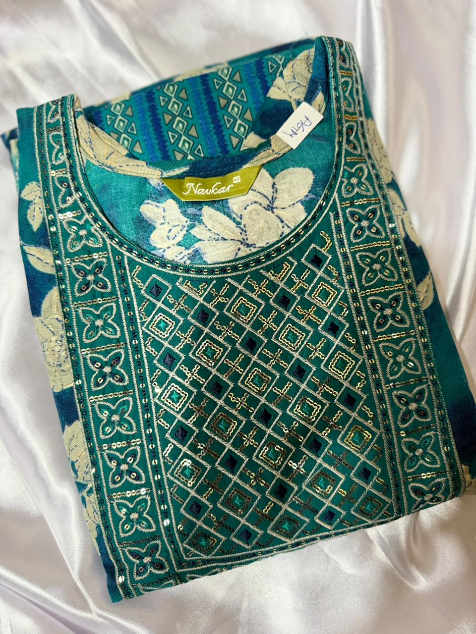 Three-piece suits : Set 7 - Dokets Shop