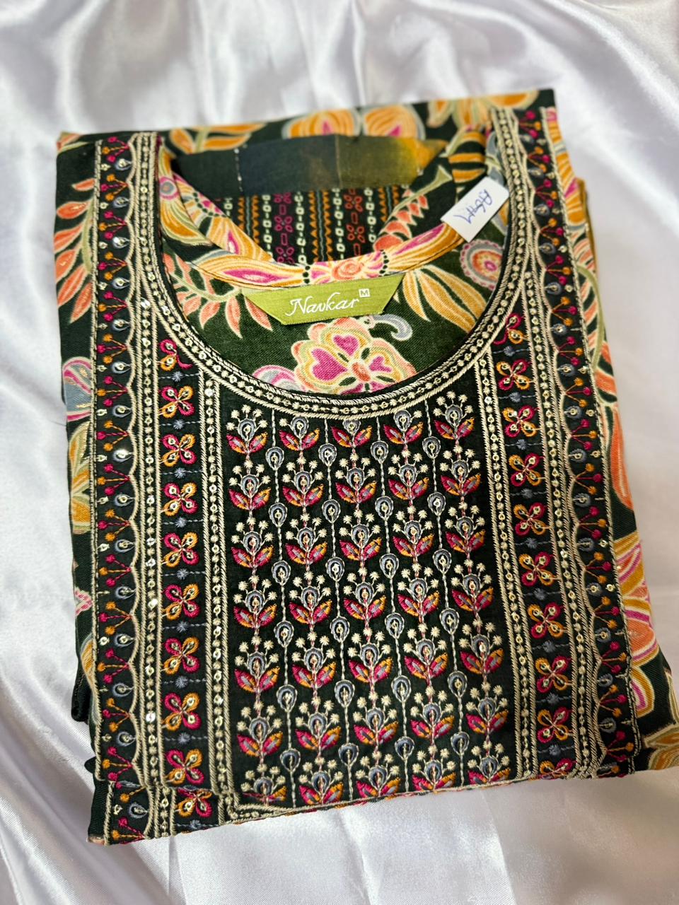 Three-piece suits : Set 7 - Dokets Shop